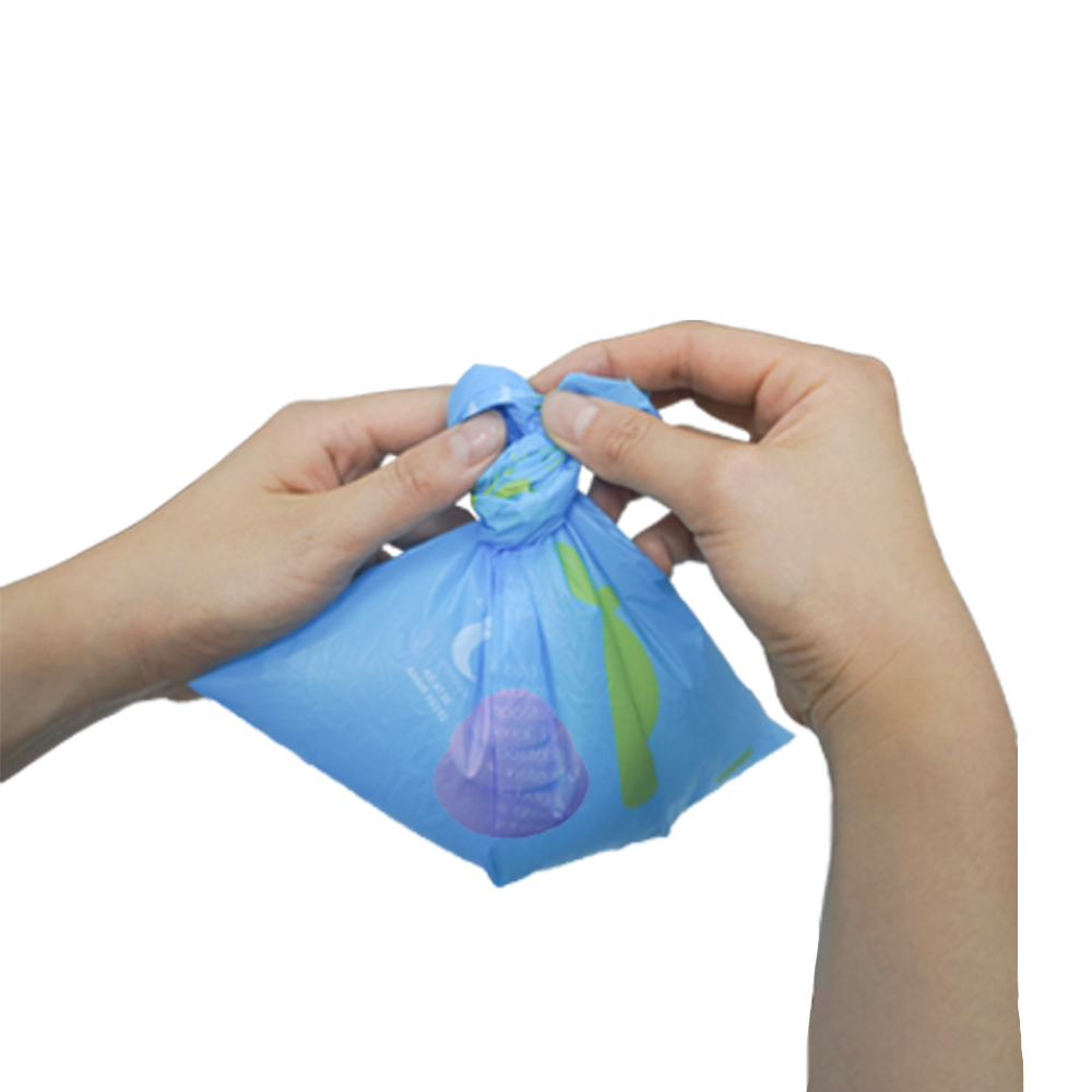 Tie the bag with a knot.